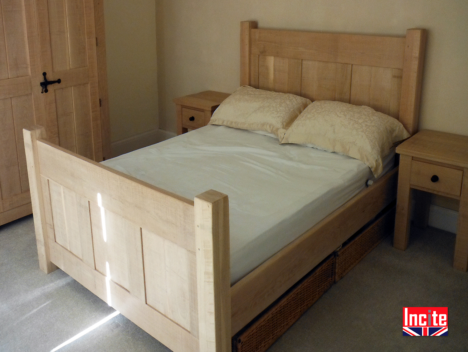 Custom Handmade Natural Oak Panelled Bed by Incite, Derby